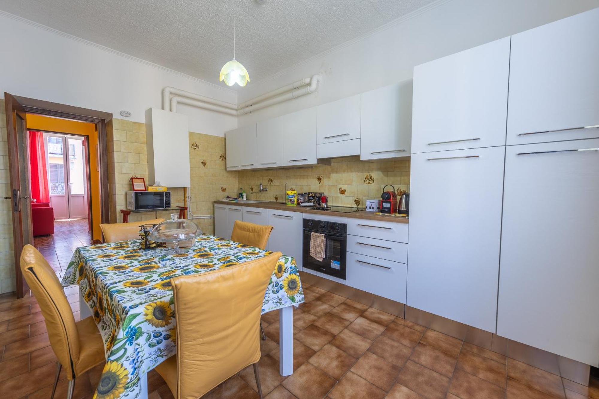Casa Vacanza Dimora Vincenza Luino Eksteriør billede