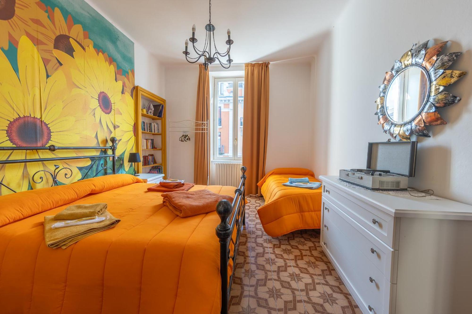 Casa Vacanza Dimora Vincenza Luino Eksteriør billede
